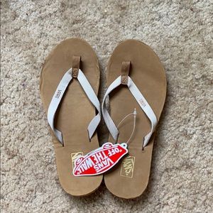Vans flip flops